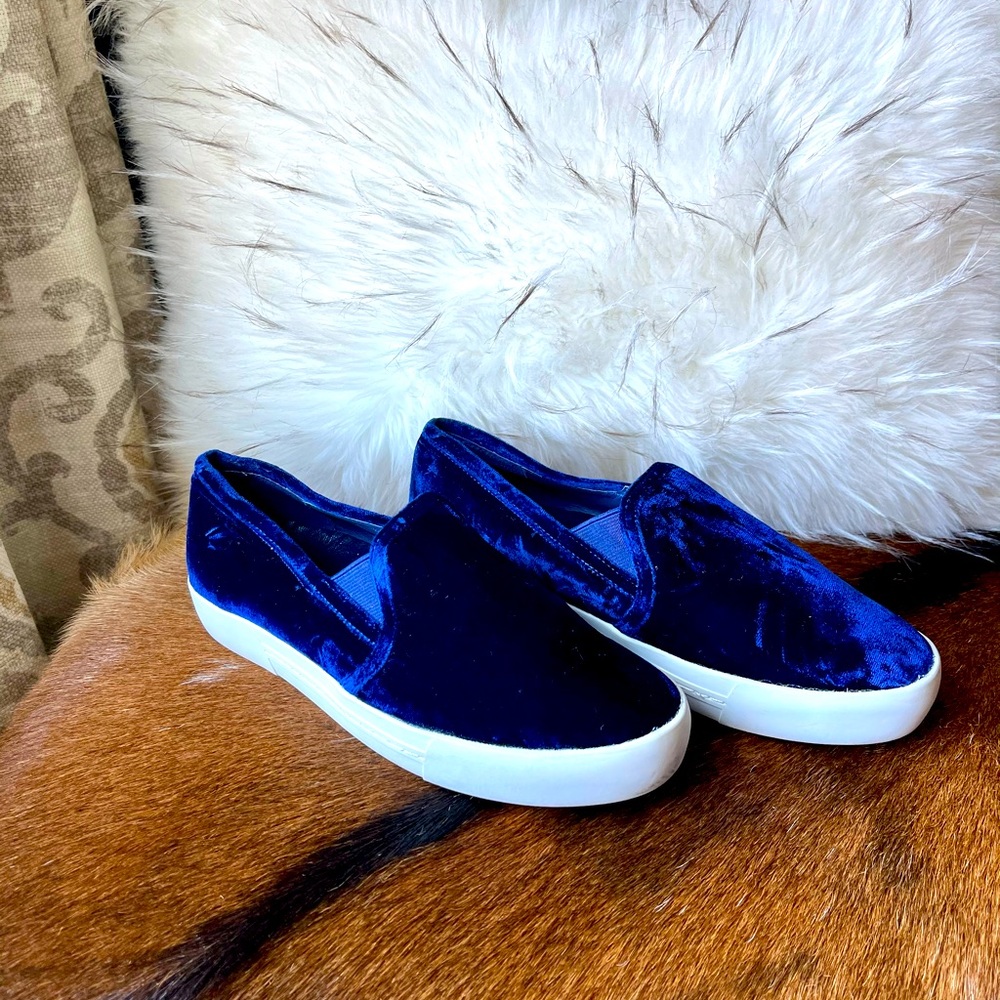 Joie Huxley velvet sneaks